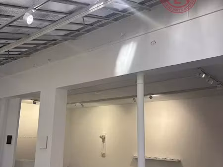 location locaux professionnels 230 m² à paris 3ème (75003)  8 333 €