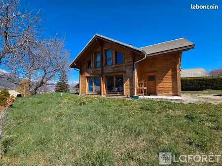 chalet 4 pièces 80 m²