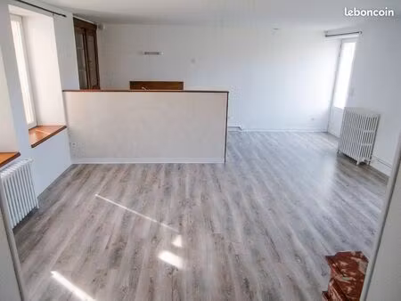 appartement f4 de 94m² rez de chaussée