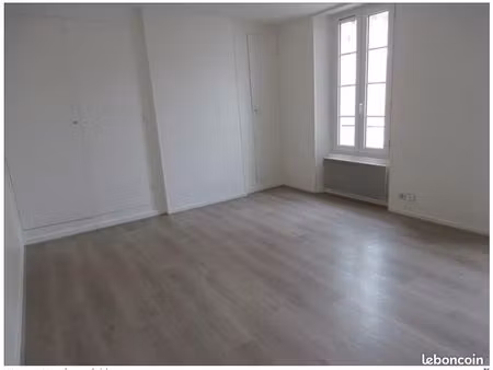 studio f1 centre ville 30m²