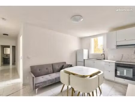 chambre 5 pièces 79 m²