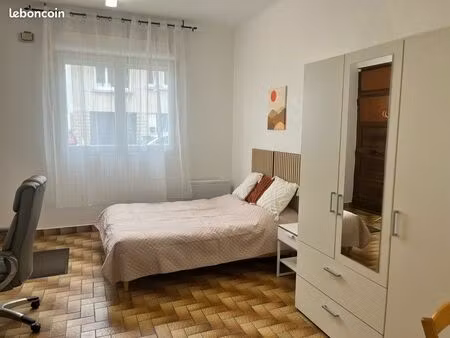 studio meublé