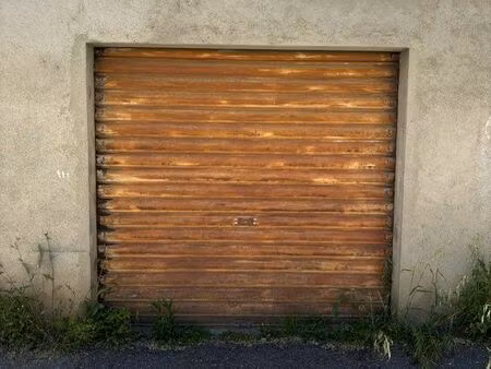 loue garage corte
