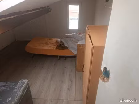 chamabre dans pavillon