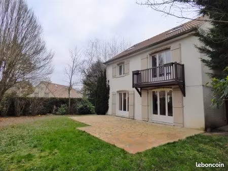 maison 7 pièces 168 m²