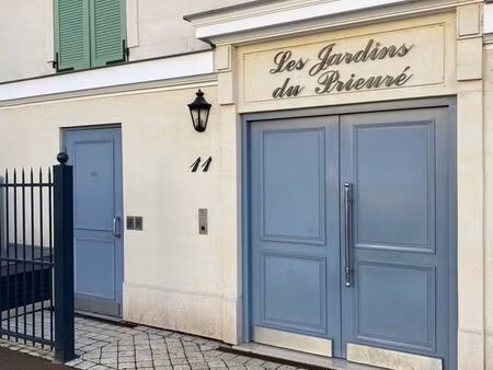 parking/box maisons-laffitte