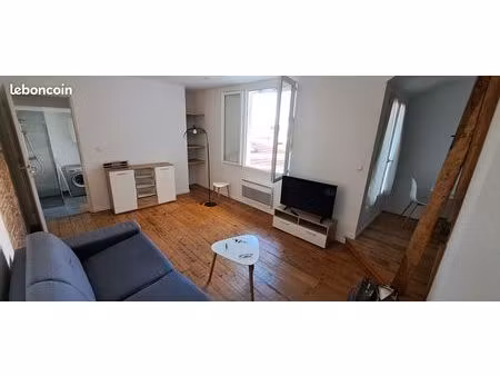 magnifique studio meublé rue bernadotte pau