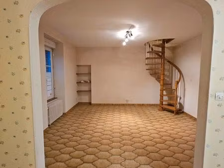 maison 3 pièces 68m²