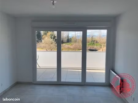 appartement frejus cais 51m2 habitable + parking