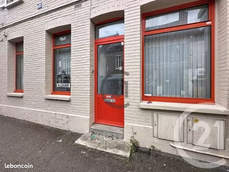 commerce 70 m²