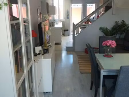 maison de ville avec garage et courette
