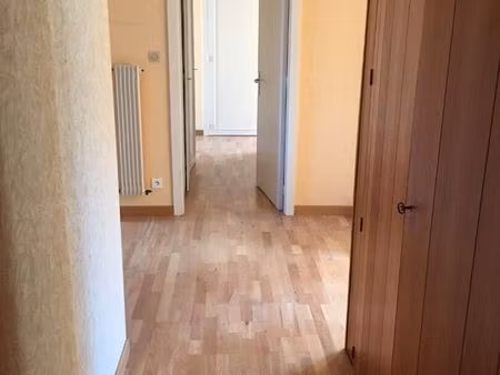 appartement 3 pièces 75 m²