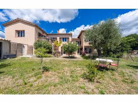 maison grasse 238 m² t-8 à vendre  649 000 €