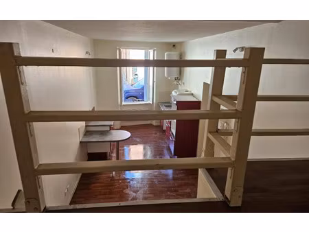 location appartement  26 m² t-1 à beaumont-de-lomagne  320 €