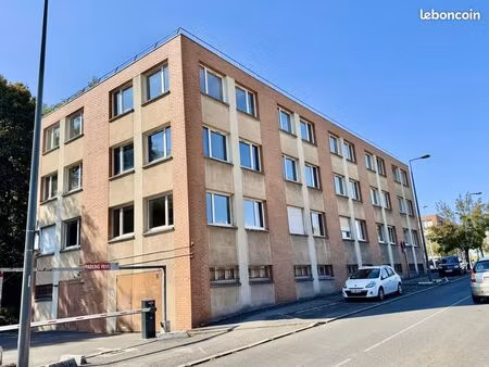 local commercial 544 m² évry-courcouronnes