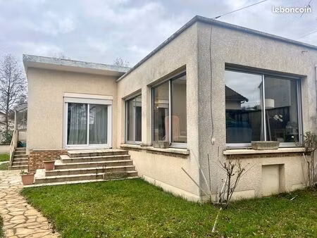 pavillon 4 pièces 75 m²