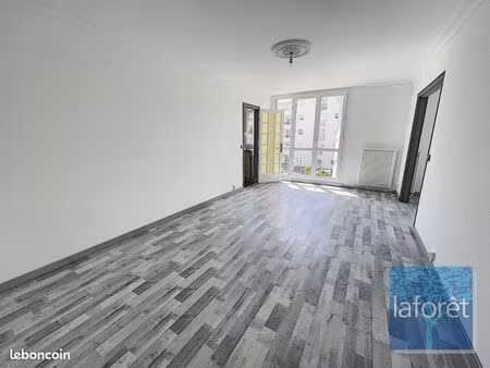 appartement 4 pièces 76 m²