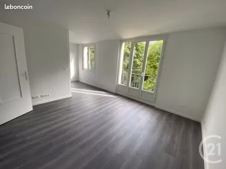appartement 4 pièces 64 m²