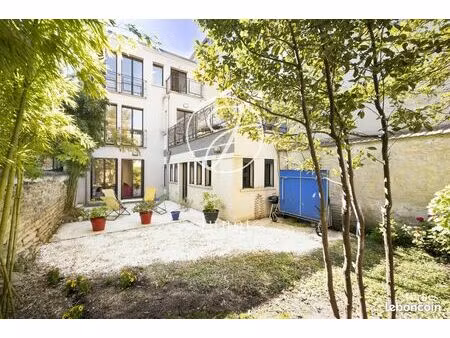 maison de ville 6 pièces 205 m²