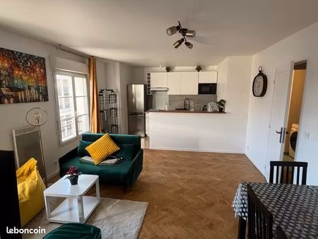 charmant t2 de 42 m² au plessis-robinson  proche des transports et commerces