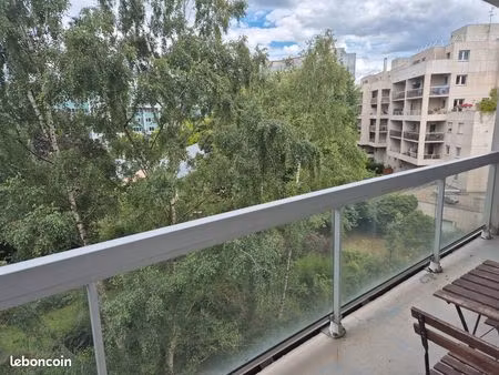 location levallois perret 7 mois - 1270 euros par mois (hors charges)