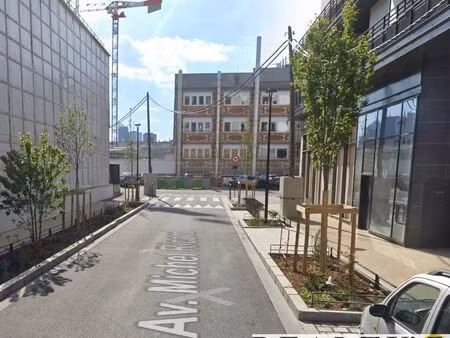 local commercial 155 m²