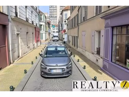 local commercial 160 m²