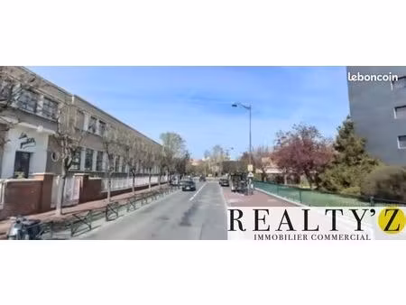 local commercial 40 m²