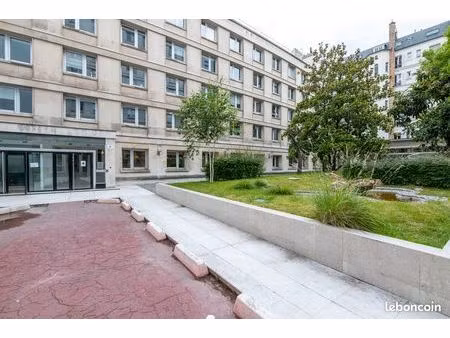 bureau privé à louer pour 1 personnes à neuilly  pont de neuilly