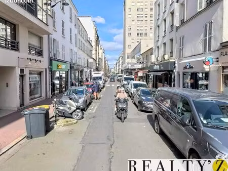 commerce 105 m²