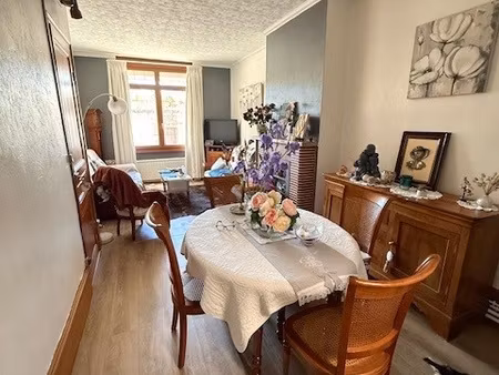 amiens sud maison aux beaux volumes avec cour