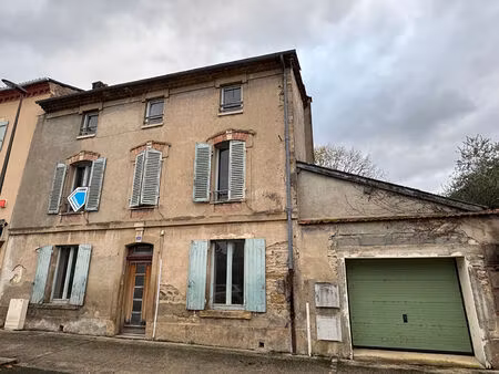 lezoux / grande maison 5 chambres avec jardin proche du centre-ville !
