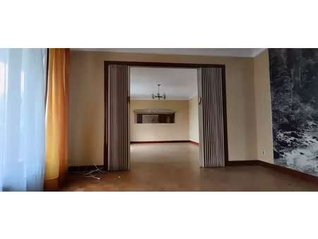 appartement lumineux à rénover