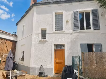 immeuble de 284 m² à angerville