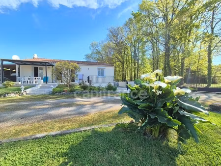 maison à vendre 6 pièces avec logement indépendant breuillet (17) - garage - terrain de 75