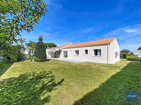 les sables-d'olonne  le petit paris - maison 6 pièces  100 m² avec garage et jardin arboré