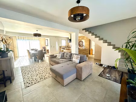 villa vidauban 7 pièces sur 900 m² de terrain