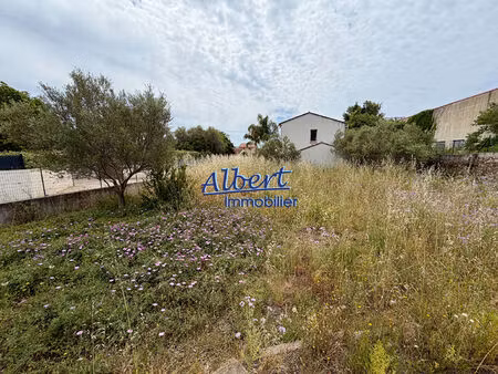 terrain ollioules 389 m2