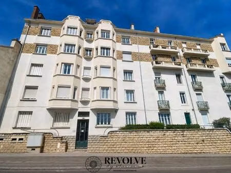 revolve by sarimmo