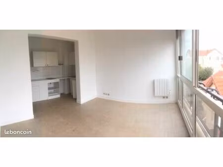 pt f2 de 30m²