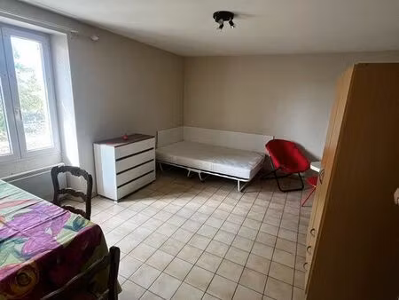 studio meublé 25 m2