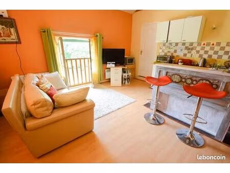 joli t2 entièrement équipé en gîte