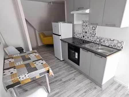 appartement t2 meublé - plein centre de bar-sur-seine