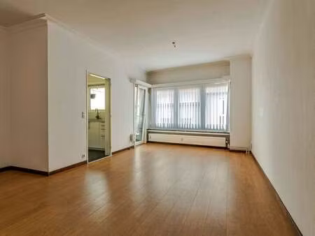 appartement à louer à zwijndrecht € 850 (lofsj) - walls vastgoedmakelaars - linkeroever & 