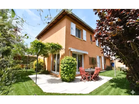 maison francheville 107 m² t-5 à vendre  540 000 €