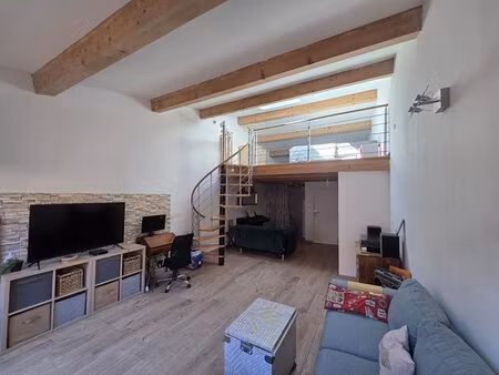 rougiers maison de village t3/4 + garage