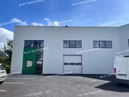 vente local d’activités 273m²