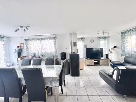 maison individuelle récente à ernée – 101 m² habitables sur terrain clos de 736 m²