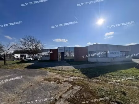 location bureaux 300 m²