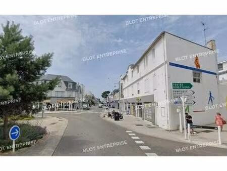 vente commerce la baule escoublac 44500 49m²